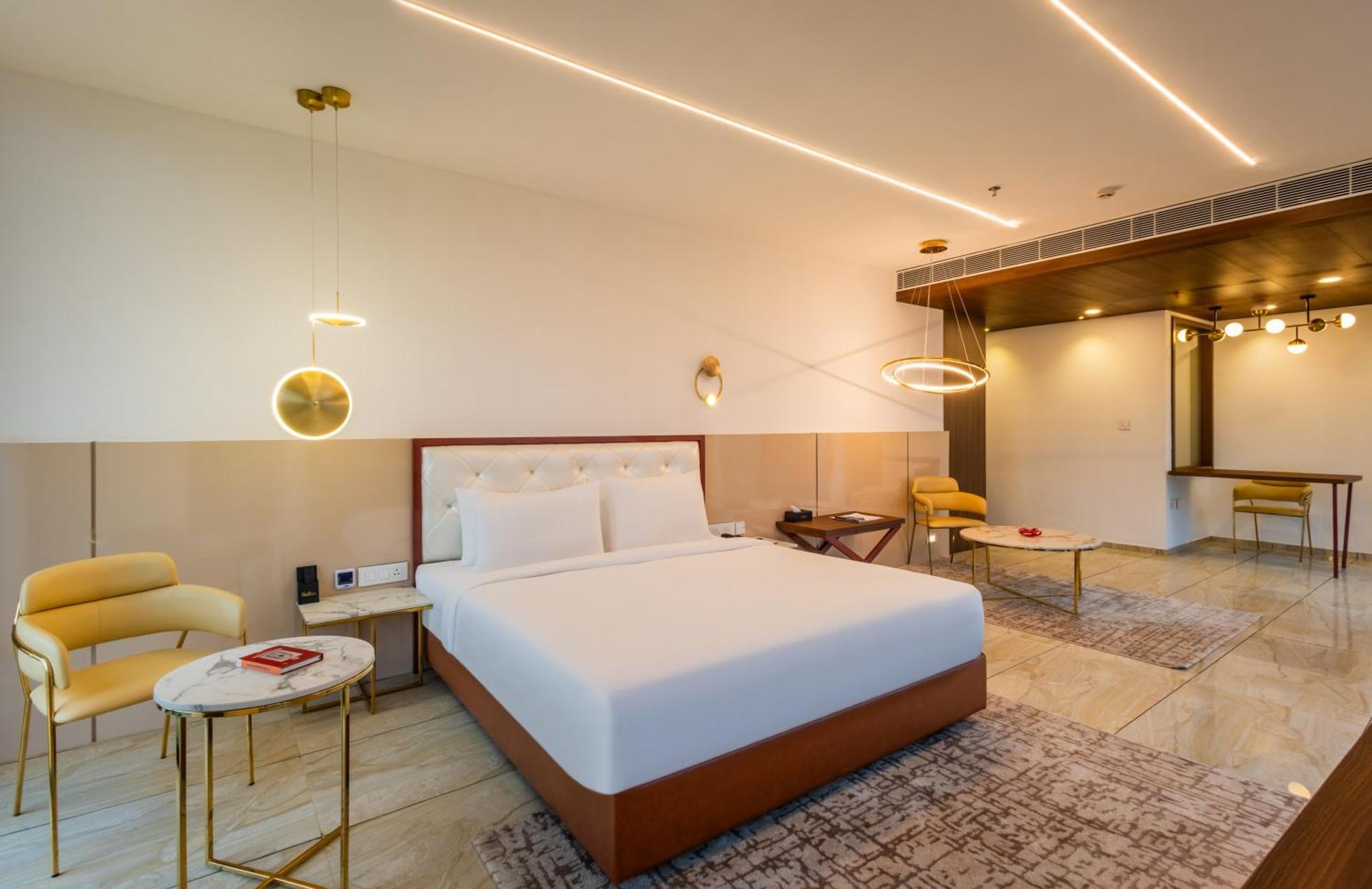 Fezinn Hotel Kozhikode Zimmer foto